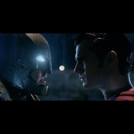 『バットマン VS スーパーマン』新映像