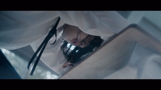欅坂46、「エキセントリック」MV公開　TAKAHIRO×池田一真による斬新な振付＆映像にの画像1-2