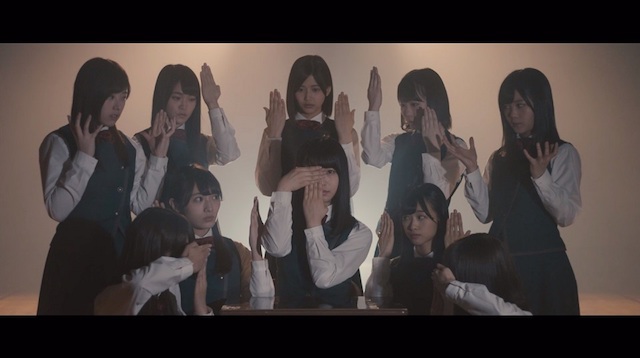 欅坂46、「エキセントリック」MV公開　TAKAHIRO×池田一真による斬新な振付＆映像にの画像1-6