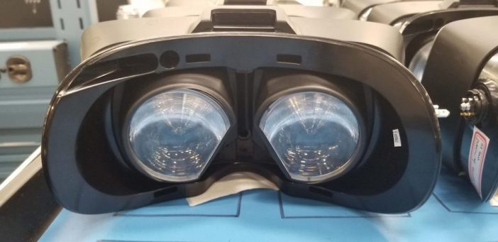 Valve製VRヘッドセットの画像が流出
