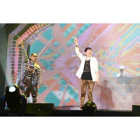 m-floライブに和田アキ子がサプライズ出演　「あの頃は～」や「HA!!」をコール＆レスポンス