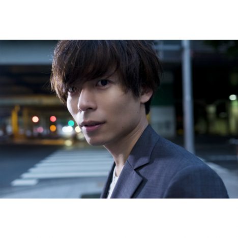 中田裕二、新曲「STONEFLOWER」MV公開　16mmフィルム使用したクールな映像に