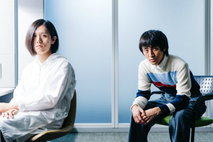 LILI LIMITが語る、“未知のポップス”を生み出す発想術「本や展示をきっかけに曲を作り始める」