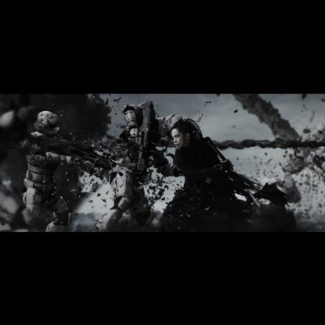 L’Arc-en-Ciel、「Don’t be Afraid」MVより場面カット公開　メンバーが武器を手にアクション
