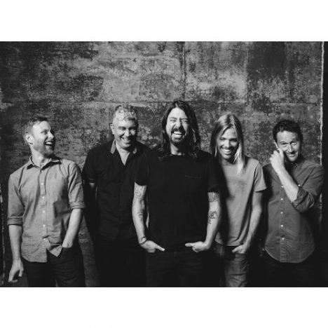 Foo Fighters、『SUMMER SONIC 2017』ヘッドライナーに決定
