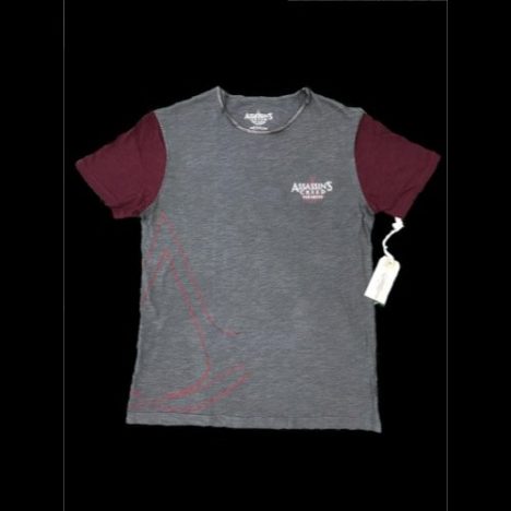 マイケル・ファスベンダー主演『アサシン クリード』オリジナルTシャツを3名様にプレゼント