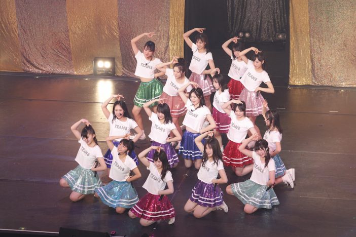 AKB48 チーム8、48グループの“ダンス番長”への挑戦　特別体制で臨んだワンマンライブレポ