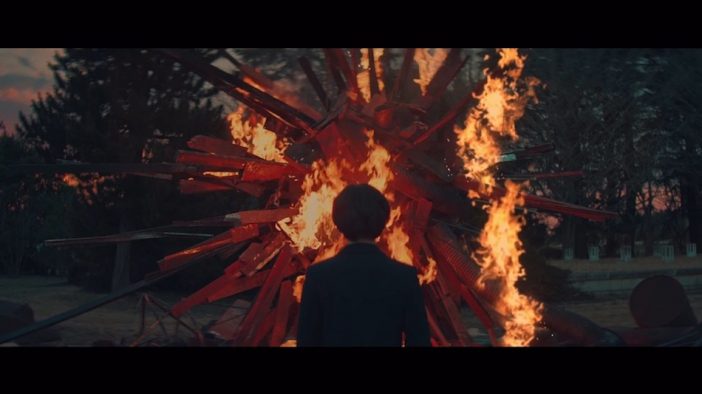 欅坂46、6thシングルより「もう森へ帰ろうか？」MV公開　“大量生産されるアイドル”描き出す