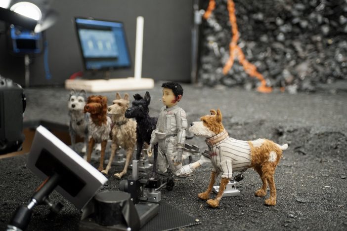 その数900以上、驚愕のパペット制作過程が明らかに！　ウェス・アンダーソン『犬ヶ島』特別映像