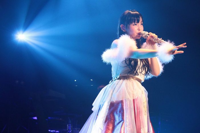 中川翔子、史上初の1日で全66曲熱唱　“歌手としての歩み”を体現したバースデー公演