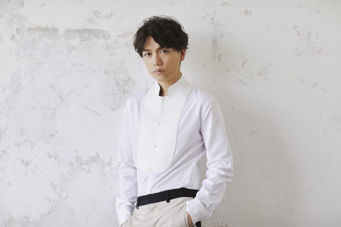 山崎育三郎、“歌手”として踏み出した新たな一歩　初の作詞曲からアーティストとしての進化を読む