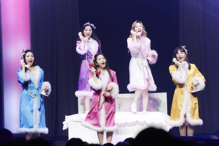 Red Velvet、魅惑の世界へ誘う“ひとときの夢”　ポップ＆セクシーを体現した横浜パシフィコ公演