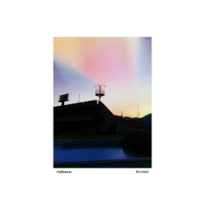「Blurred」の画像