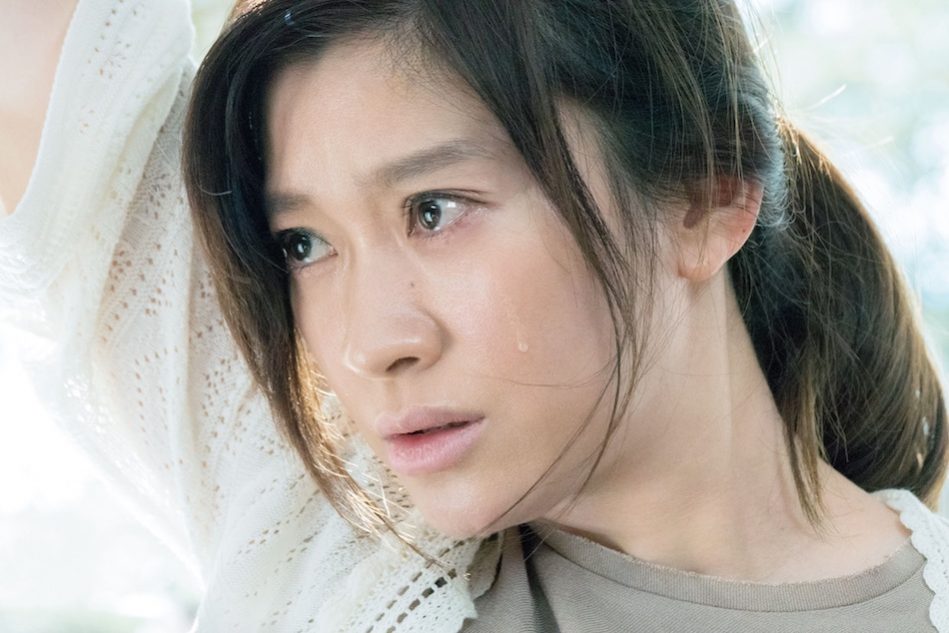 篠原涼子が娘に向かって包丁を振り上げる 『人魚の眠る家』第2弾予告編