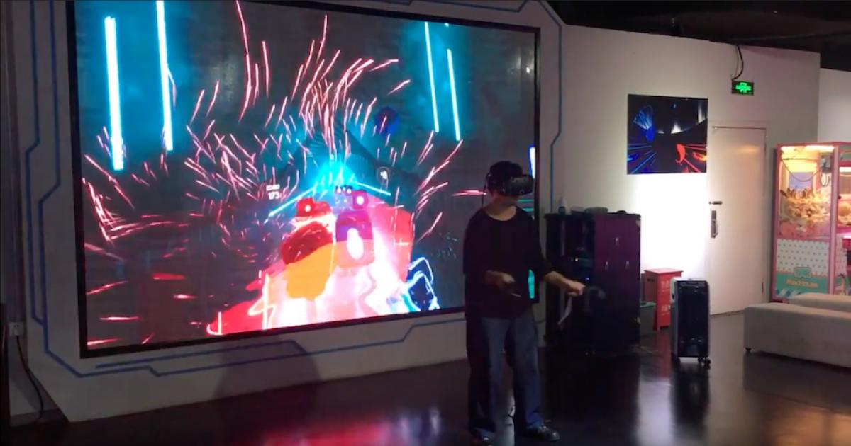 キズナアイや電脳少女シロもプレイ 音ゲーファンから見たvrゲーム Beat Saber の魅力 Real Sound リアルサウンド テック