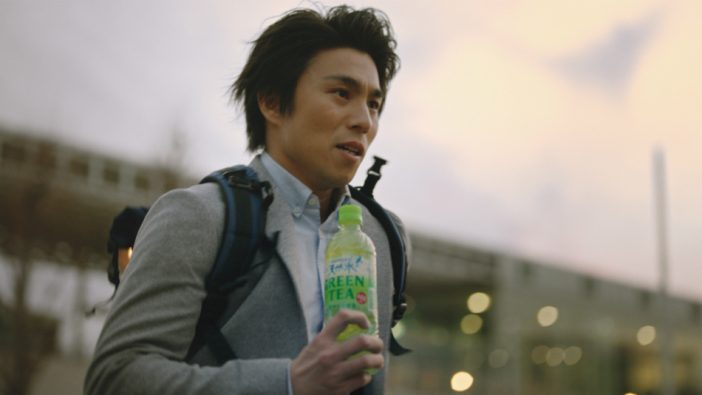 GReeeeN、「サントリー天然水 GREEN TEA」とコラボ　キャンペーン曲MVに中尾明慶出演