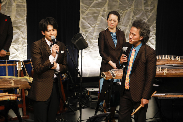 森崎ウィン、AUN Jクラシック・オーケストラとのコラボライブで発揮した歌声の魅力の画像1-2