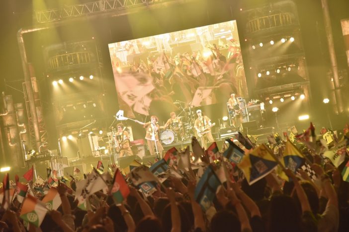 ユニコーン、100周年ツアー『百が如く』日本武道館レポ　アルバムリリース発表、ツアーは後半へ
