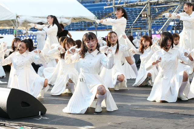 ラストアイドル、「青春トレイン」神宮外苑花火大会で初披露　グループ史上最高難度ダンスで魅せるの画像2-1