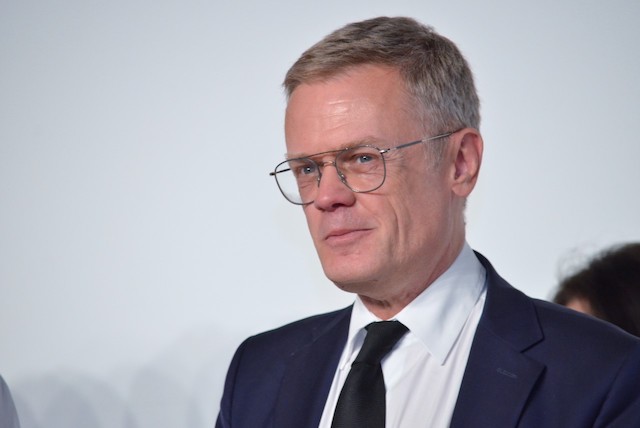 木村＆玉森、“ウニの下処理”に「痛い」の画像