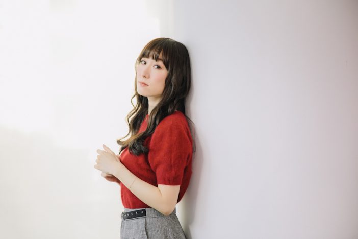 ChouCho、『naked garden』で表現するアニソンとアコースティックサウンドの魅力「素の歌を届けたい」