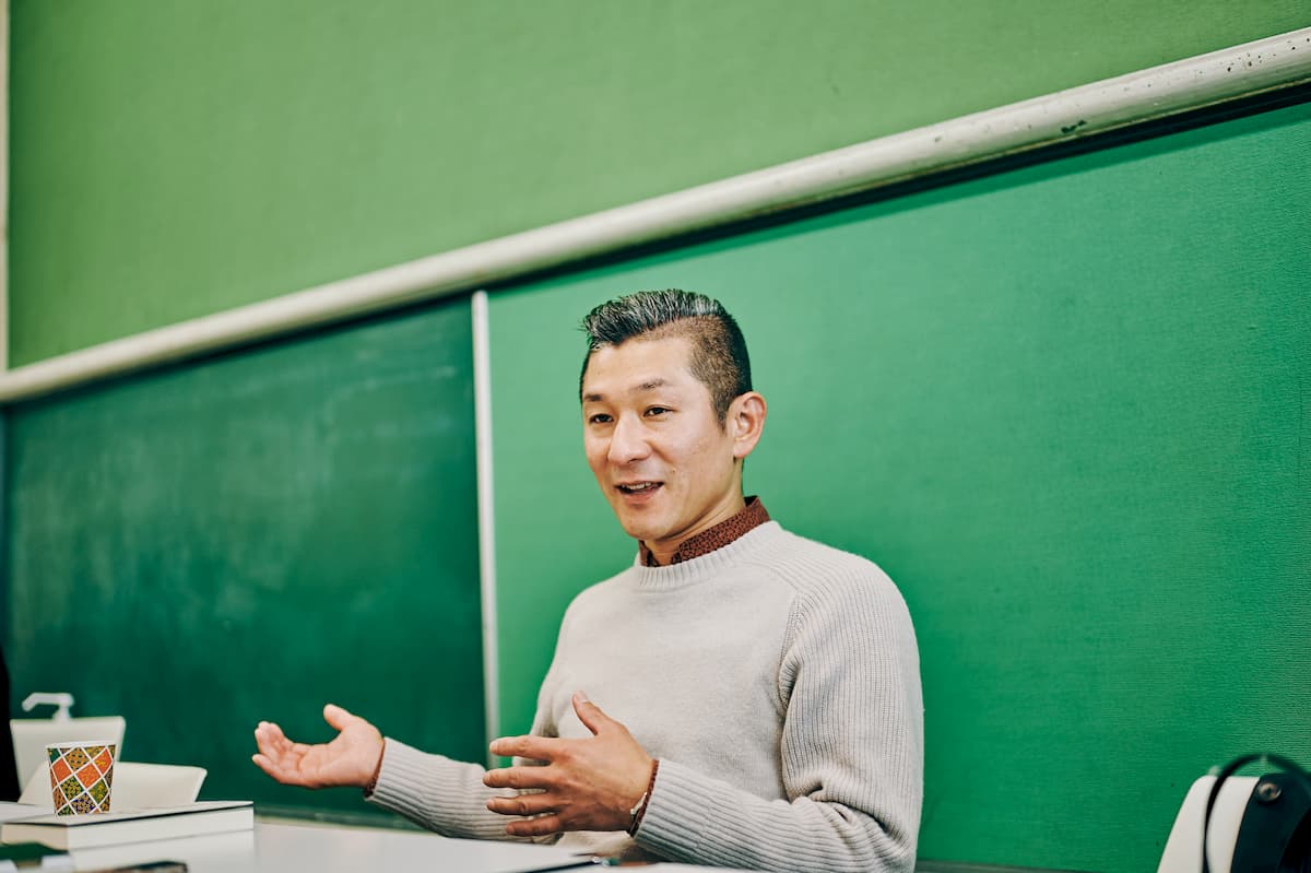 笑い飯・哲夫が語る、仏教とお笑いの共通点の画像