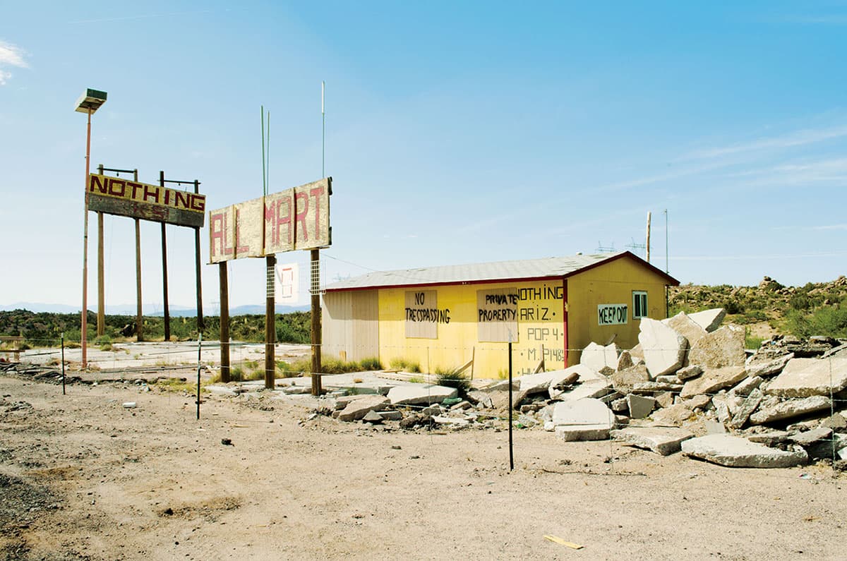 Nothing, Arizona, May 31, 2011, CC BY 2.0 (C)Alex