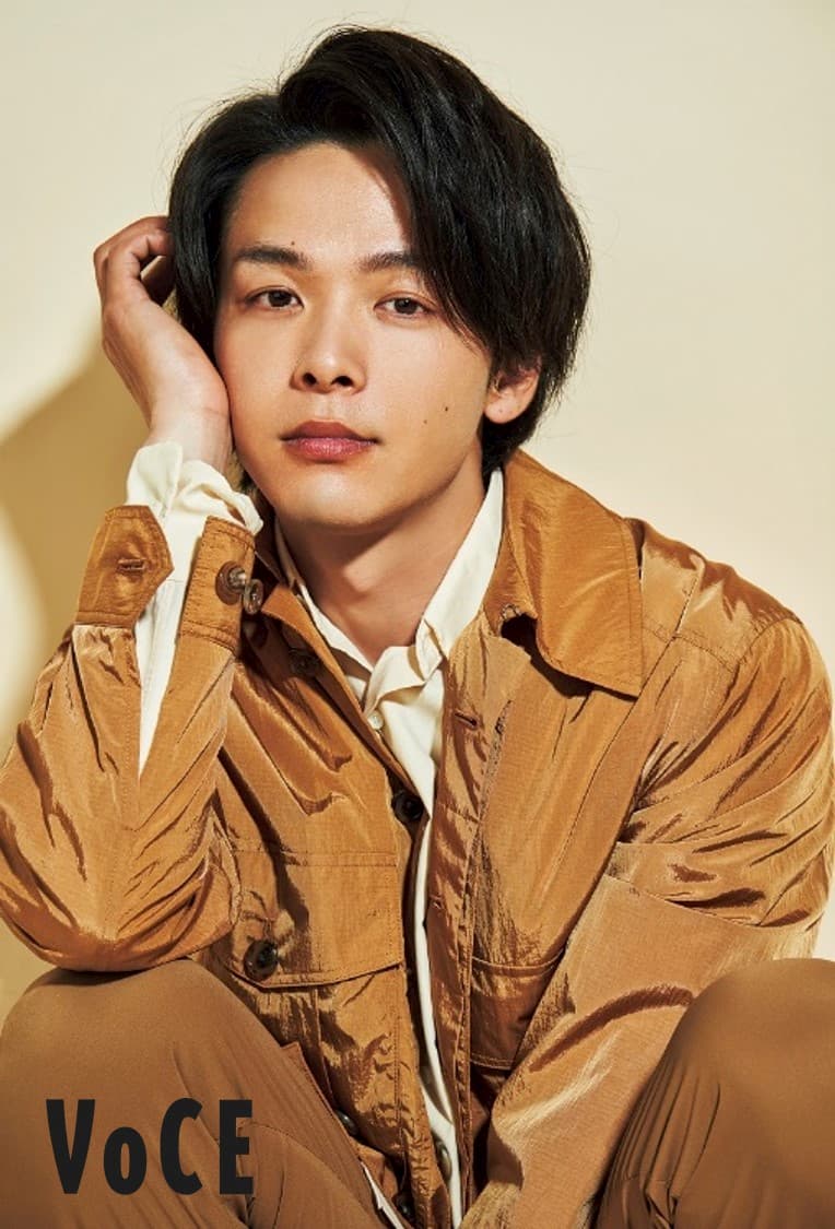 内田理央『VOCE』7月号の表紙を飾るの画像