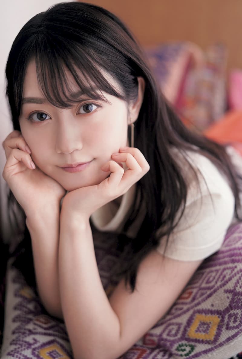 欅坂46 守屋茜『blt graph.』表紙公開の画像