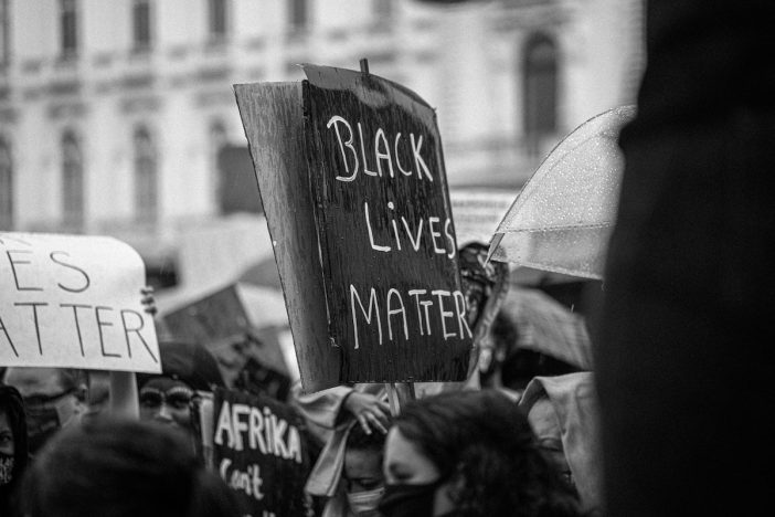「Black Lives Matter」、大手プラットフォームの戦い方