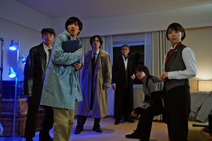 『探偵・由利麟太郎』が他の刑事ものと一線を画したワケ　ドラマを成立させた吉川晃司の存在感