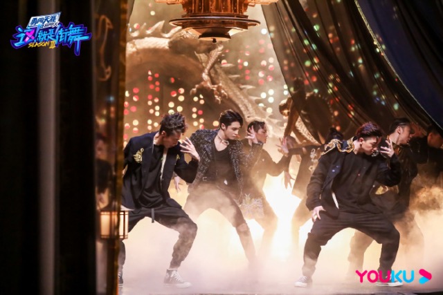 『这！就是街舞（Street Dance of China）』シーズン3　EXOの中国人メンバー张艺兴（LAY）もリーダーの一人として登場する（写真提供：YOUKU）の画像
