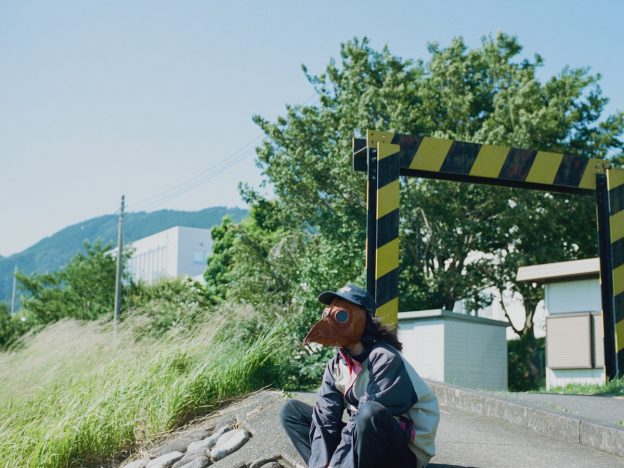 田中ヤコブ、2ndアルバム『おさきにどうぞ』より「小舟」MV公開　松浦正樹（ANAT AKIKOU）からのコメントも