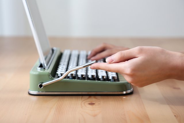 タイプライター風キーボードが登場の画像