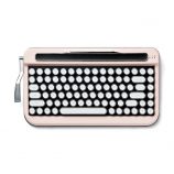 タイプライター風キーボードが登場の画像