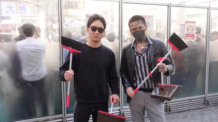 格闘家YouTuber朝倉未来、渋谷で路上喫煙の撃退に挑む　“アウトロー界のカリスマ”瓜田純士と共に注意喚起