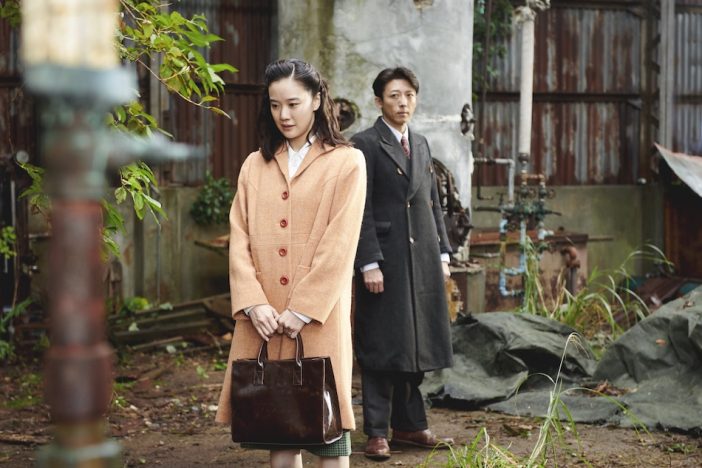 黒沢清監督が『スパイの妻』で達した新境地　“とてつもなさ”を秘めた、新しいメロドラマの完成形