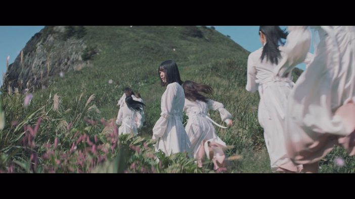 櫻坂46、1stシングルより表題曲「Nobody's fault」MV公開　テーマは“自由への渇望と絆”