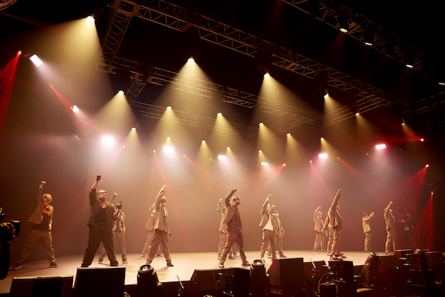 EXILE TRIBE総勢48名出演の『LIVE×ONLINE COUNTDOWN』　LDHエンタテインメント復活の狼煙を上げた2021年のキックオフの画像1-2