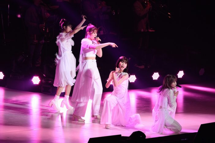 Little Glee Monster、芹奈不在で臨んだ全国ツアー日本武道館公演　オンデマンド配信から感じた4人の決心の重み
