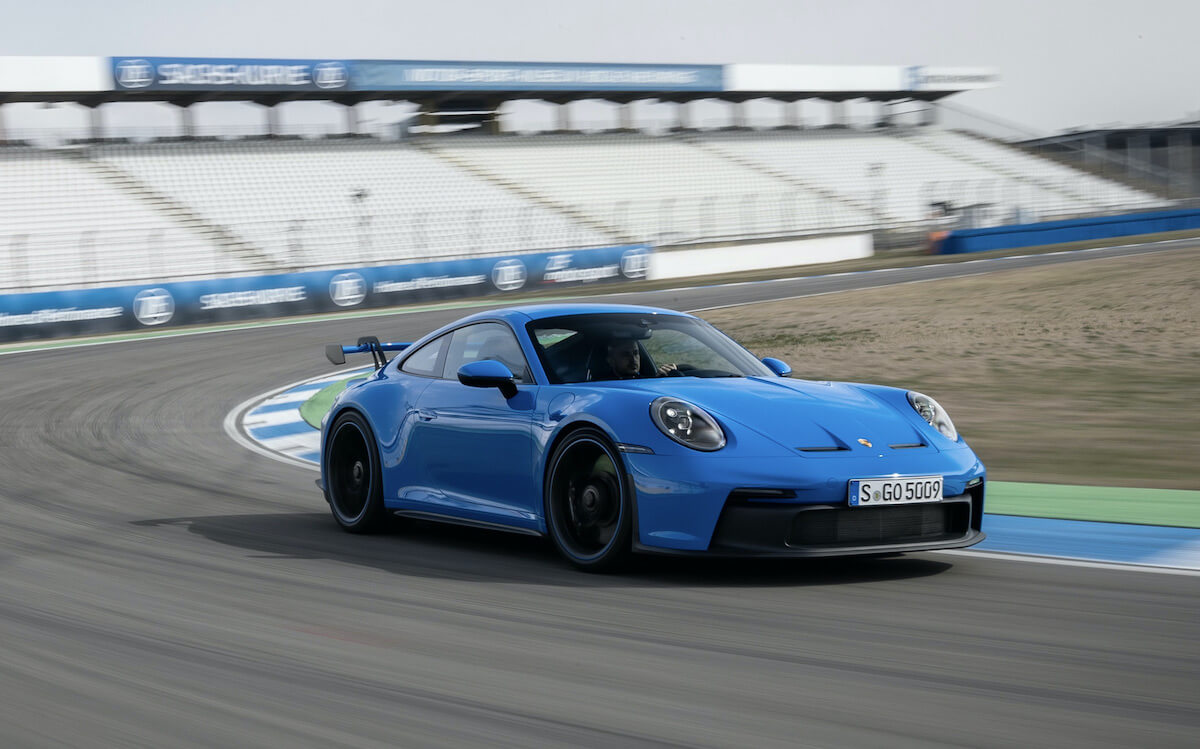 ポルシェ 911 Gt3 は色を楽しむ車 シャークブルー はビーチで見かけたあるものにヒントが Real Sound リアルサウンド テック