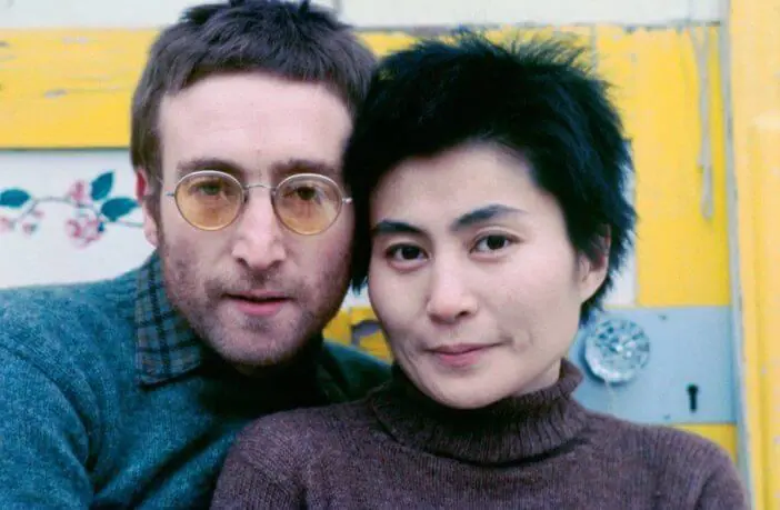 オノ・ヨーコ監修の豪華フォトブック『JOHN & YOKO/PLASTIC ONO BAND