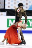 ケイトリン・ウィーバー& アンドリュー・ポジェ（C)Keiko Asakura『フィギュアスケートLife Extra 華麗なるスケート衣装の世界II』