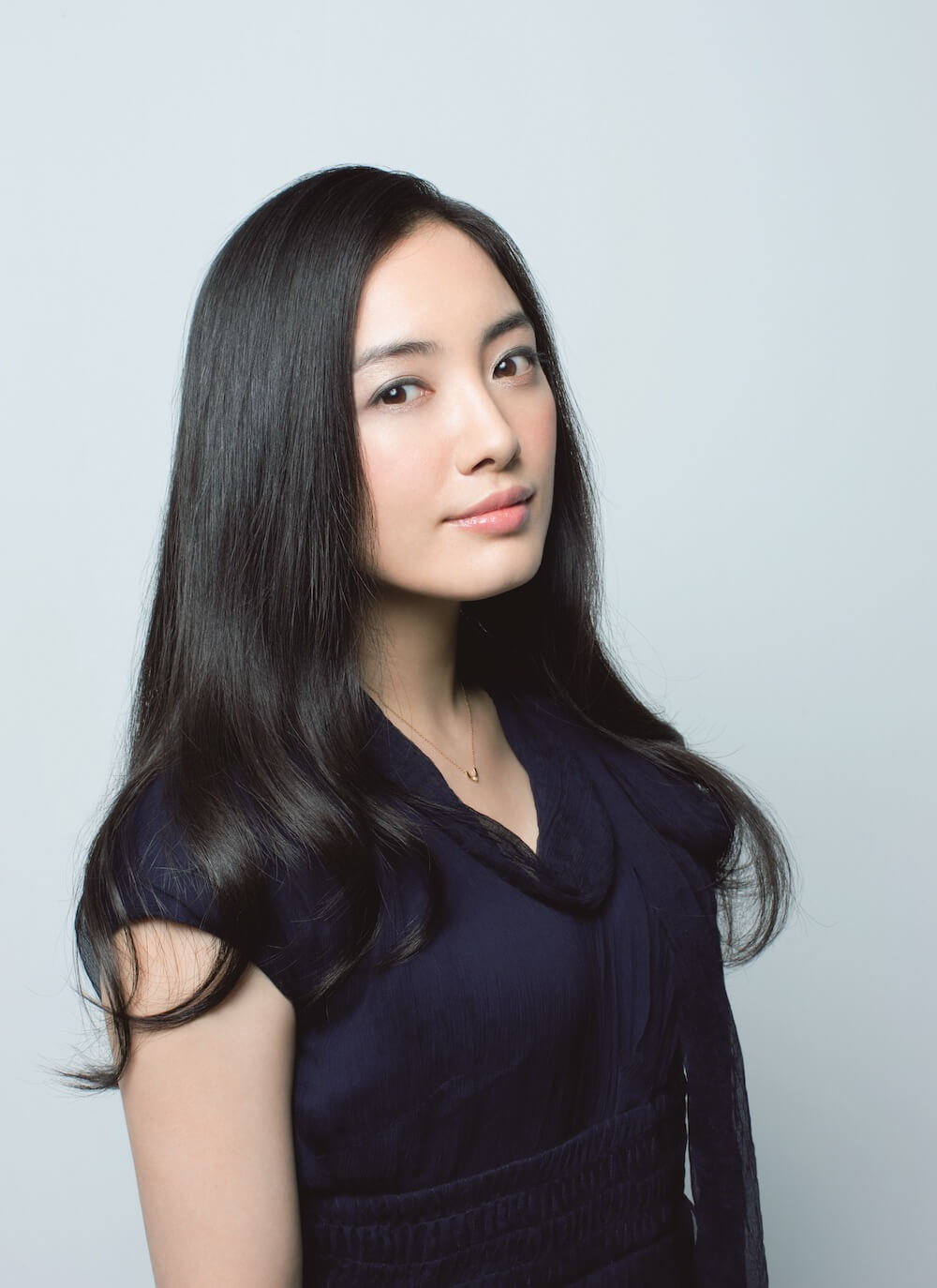 仲間由紀恵、黒島結菜の母役で『ちむどんどん』出演 「楽しみで