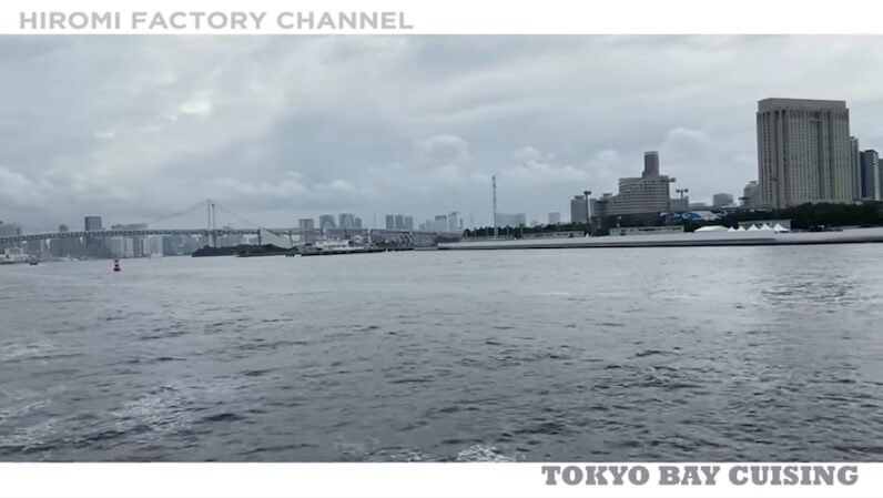 ヒロミ、豪華クルーザーで“東京”を満喫の画像