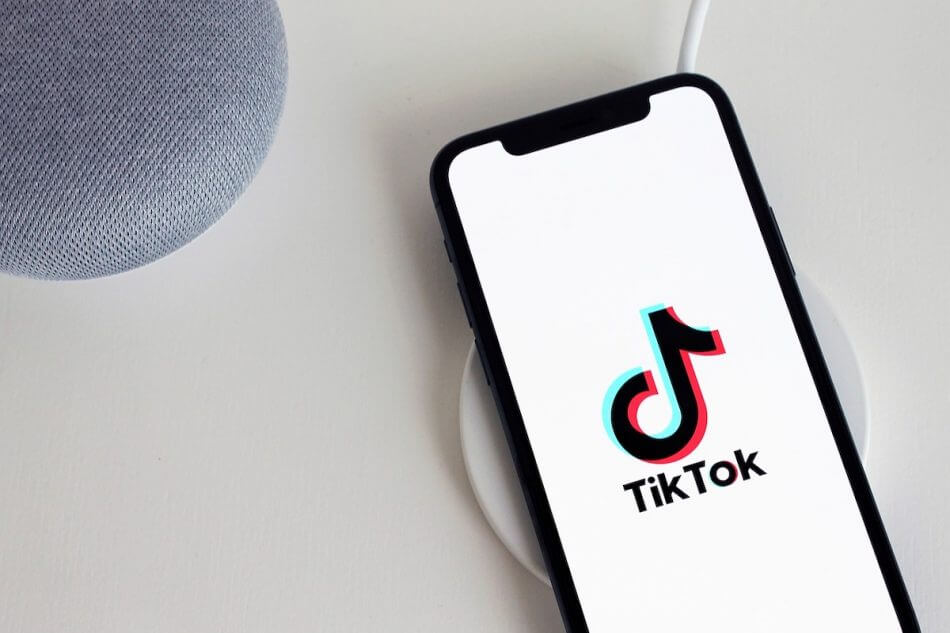 米・英でTikTokがYouTube超え