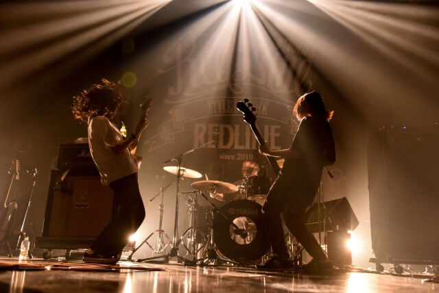 優里、オレンジスパイニクラブ、TETORAがそれぞれの“ロック”を見せた一夜　『REDLINE TOUR』東京公演レポの画像3-1