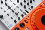 Pioneer DJ×Off-WhiteのDJコントローラー発売の画像