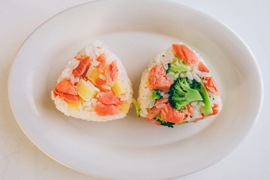 レシピ実践】『鮭とごはんの組み立て方』に学ぶ鮭料理の奥深さ いつも