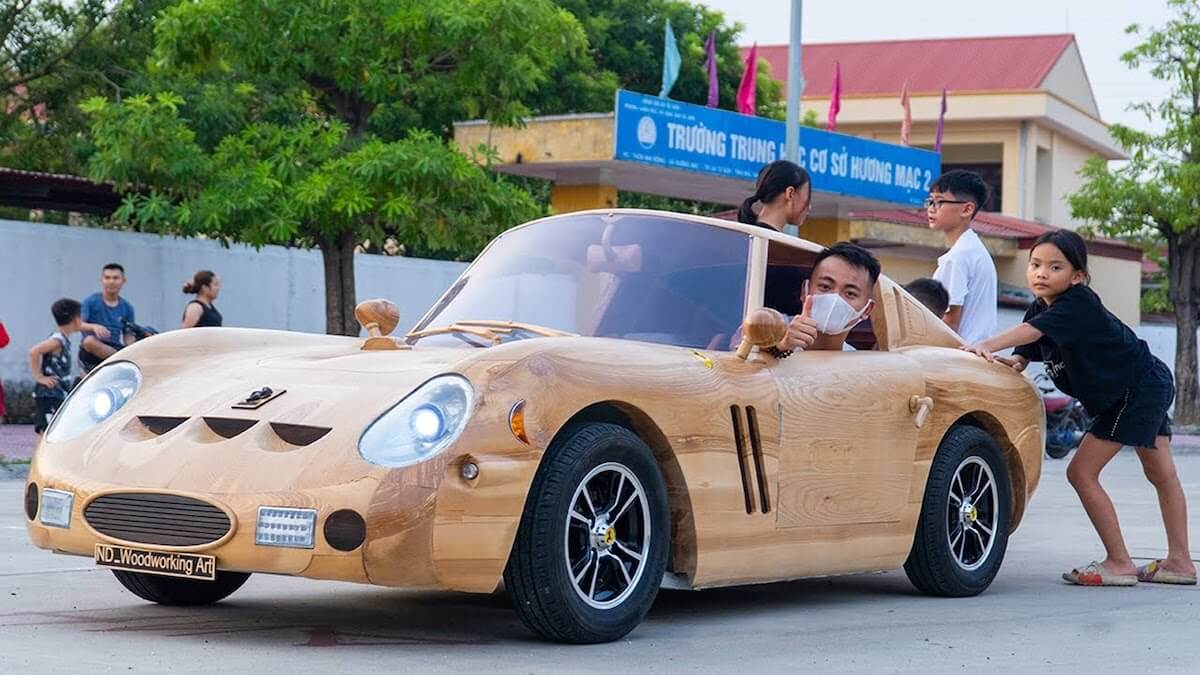 木製フェラーリを米YouTuberが制作